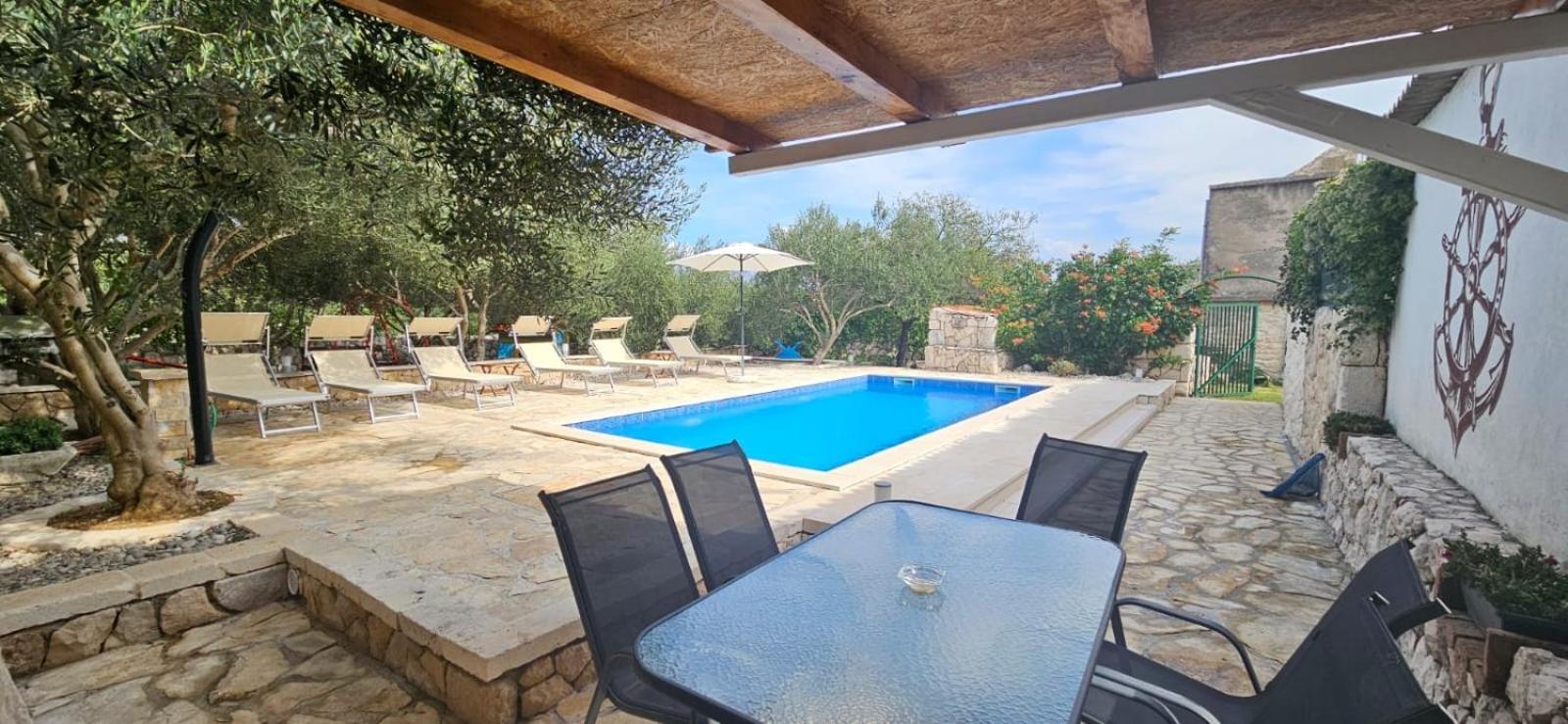 Magas With Private Pool Vinjerac