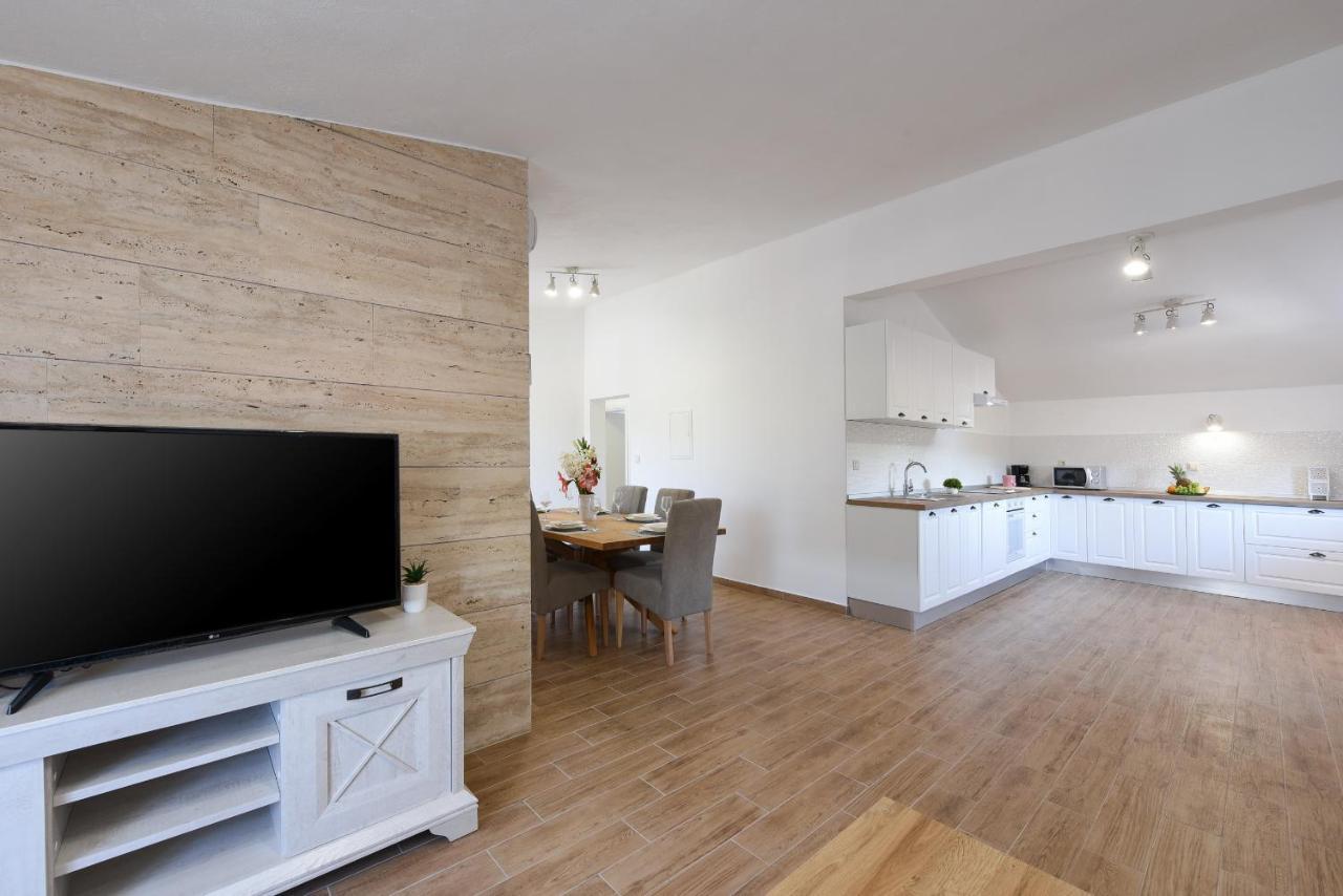 Magas With Private Pool Apartamento *